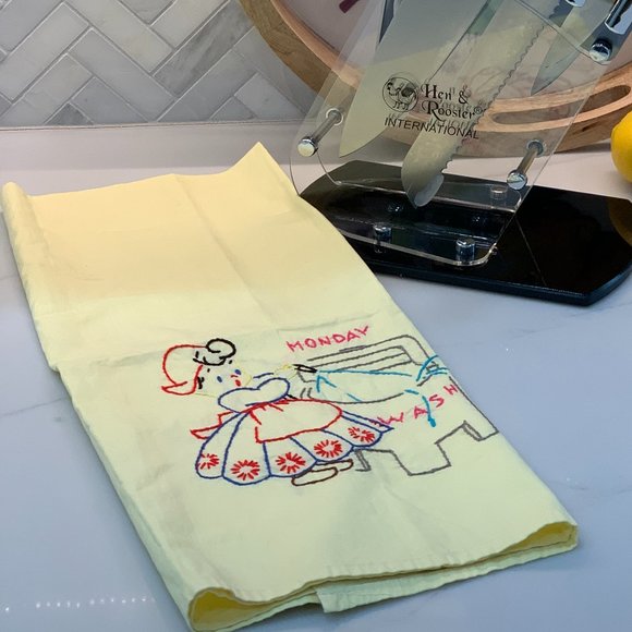 Barbie-pink Seven-piece Kitchen cutlery set from Hen & Rooster-New in Box - Picture 8 of 12